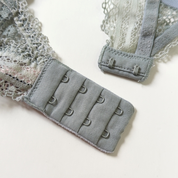 Victoria's Secret Semi Sheer Floral Lace & Mesh Unlined Bralette Dusty Blue S - Picture 10 of 12